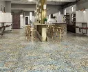 carpet-espacio-publico-multicolor-llamativo-desgastado-rect_big.webp